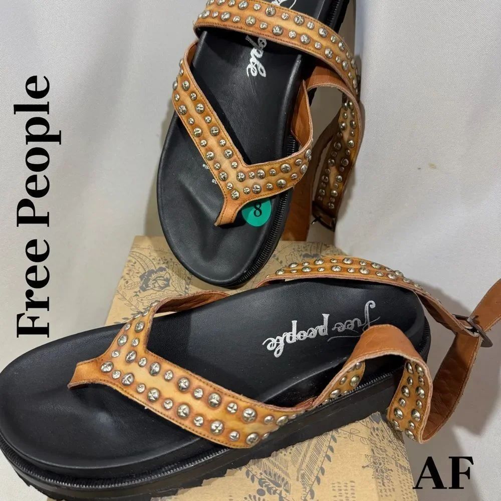 Free People Lizzie Taupe Tan Studded Sandals Size 8 NWT New in box